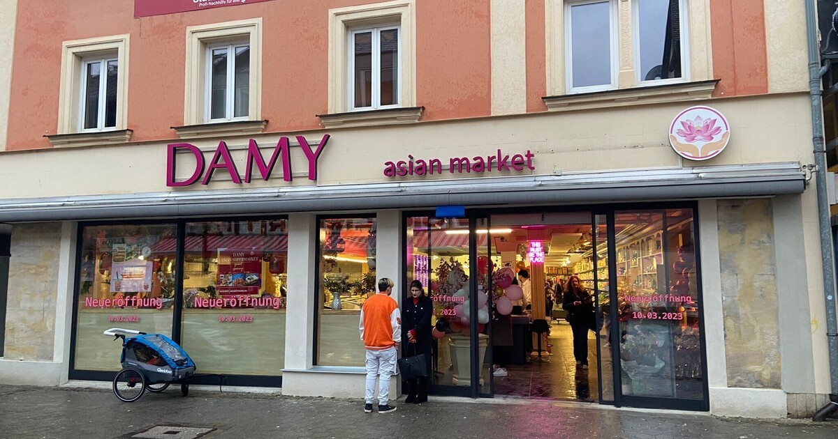 Einkaufen und Imbiss Neuer Asia Markt in der Richard Wagner Straße in